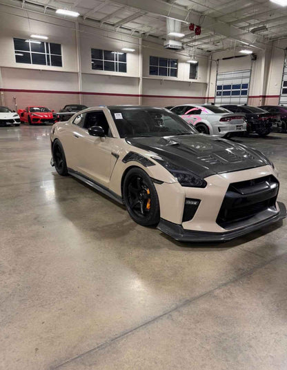 2017 Nissan GT-R · Premium Coupe 2D