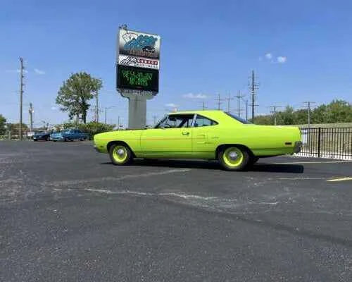 Aces Classic Cars Friday Night Cruise